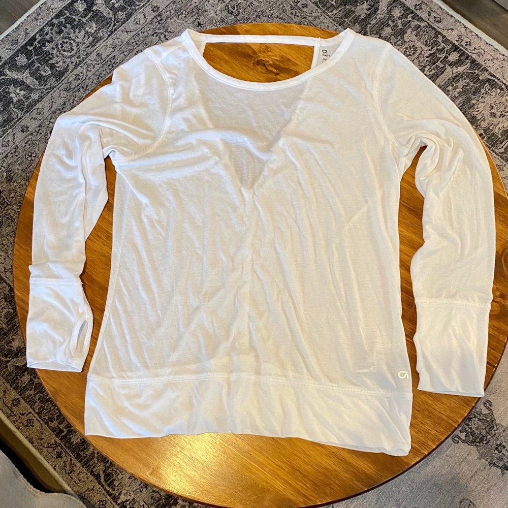 GapFit long sleeve open back workout top